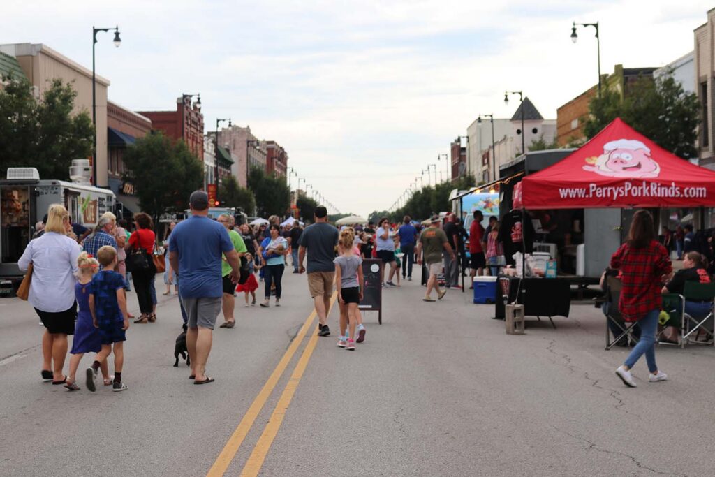 Special Event, ArtWalk, Downtown Pittsburg.