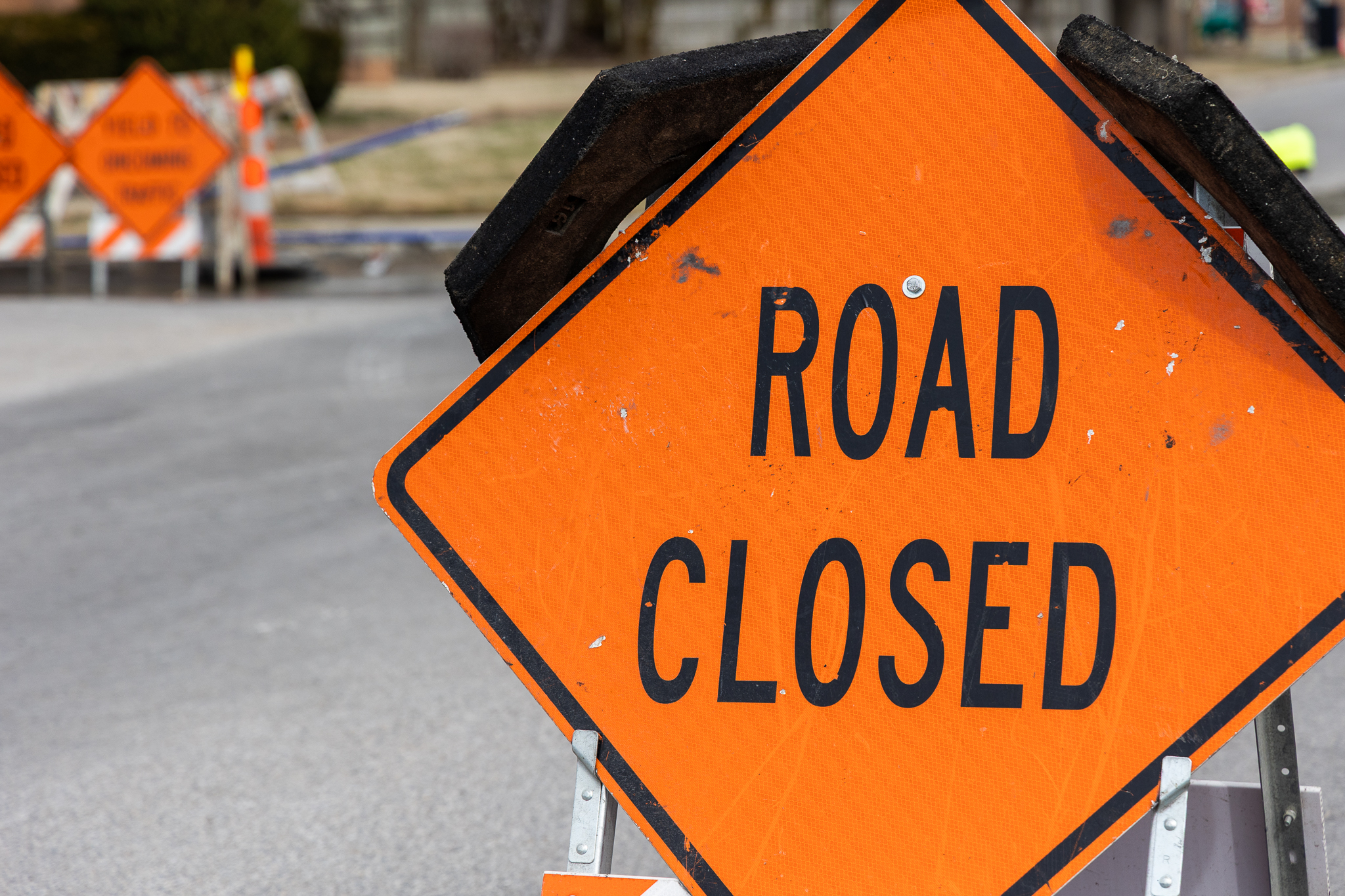 Road to be temporarily closed for tree removal